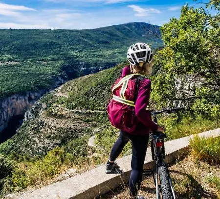 3* ! Proghe Des Gorges Du Verdon Et De Ste Croix 04500 ! Equipe ! Champs De Lavandes ! Calme ! Nbres Activites ! Randonnees ! Nautisme ! Διαμέρισμα Sainte-Croix-de-Verdon