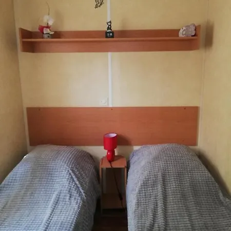 3* ! Proghe Des Gorges Du Verdon Et De Ste Croix 04500 ! Equipe ! Champs De Lavandes ! Calme ! Nbres Activites ! Randonnees ! Nautisme ! 아파트 생트크루아드베르동